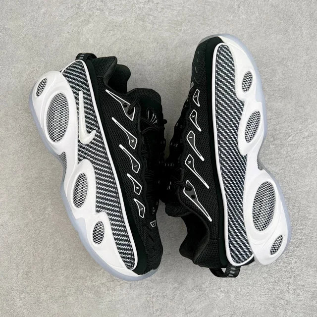 Nocta x Nike Glide Noir et blanc